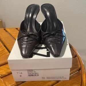 SCHUTZ Women's Black Leather Bow Mules